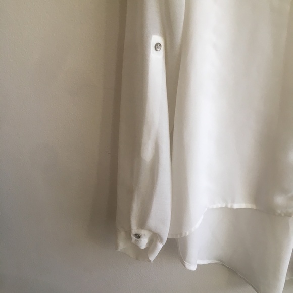 2 for 25 💥 Mango Suit Blouse in Ivory White / Flowy Loose Fit / Pleated details - Picture 3 of 7